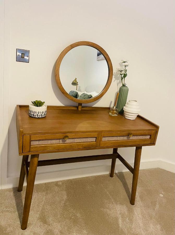 Apartment 3 Pier West *
