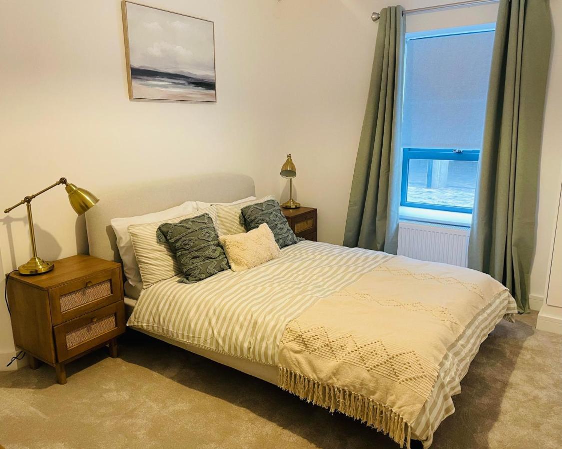 3 Pier West Apartment