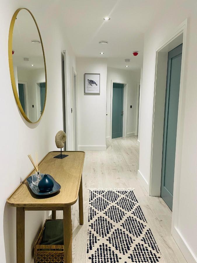 3 Pier West